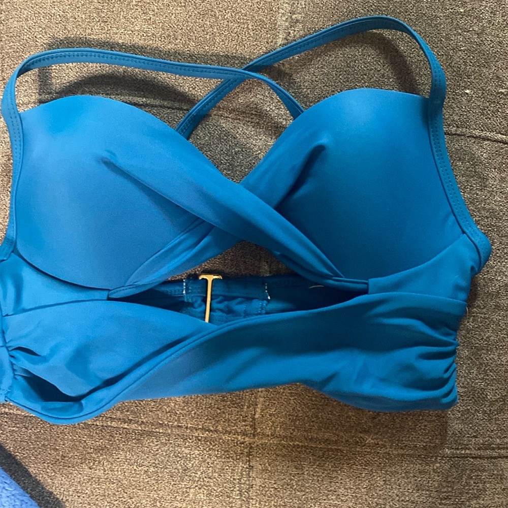 Bikini top